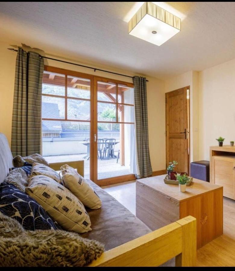 Appartements Avec Piscine Interieure Sauna Parking Etage 1 Au Centre Du Village Dans Residence Cami Real Saint-Lary-Soulan Bagian luar foto