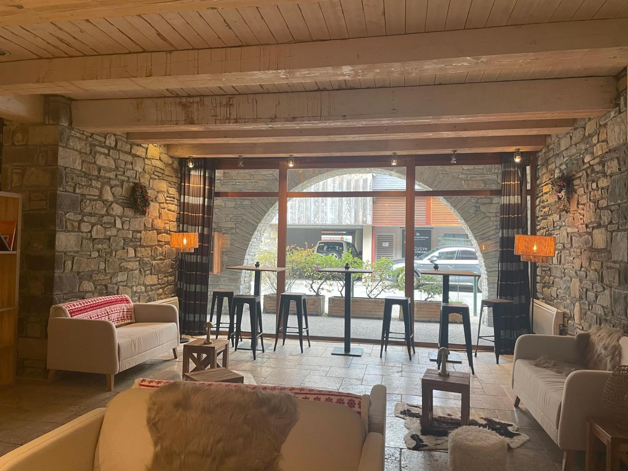 Appartements Avec Piscine Interieure Sauna Parking Etage 1 Au Centre Du Village Dans Residence Cami Real Saint-Lary-Soulan Bagian luar foto