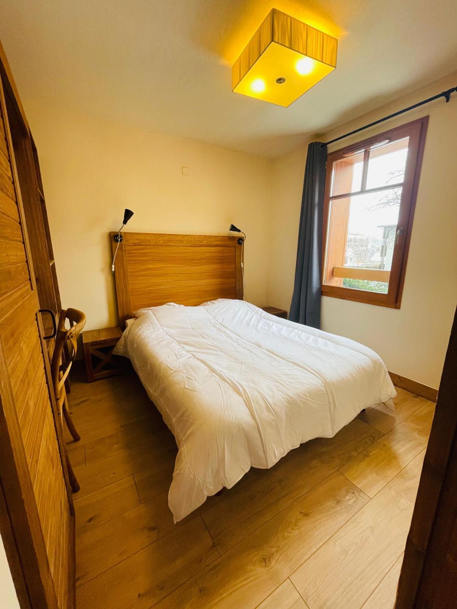 Appartements Avec Piscine Interieure Sauna Parking Etage 1 Au Centre Du Village Dans Residence Cami Real Saint-Lary-Soulan Bagian luar foto